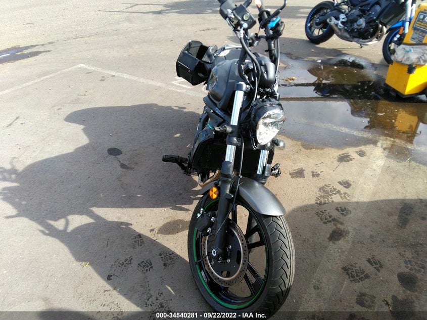 VIN JKAENEC13NDA05912 2022 KAWASAKI EN650 C
