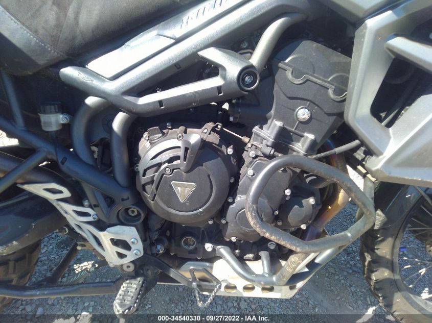 2015 TRIUMPH MOTORCYCLE TIGER 800XCX SMTE07BF0FT685674