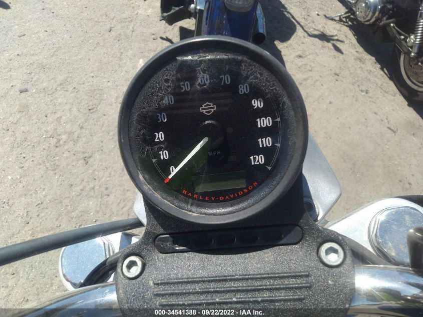 2017 HARLEY-DAVIDSON XL883 SUPERLOW 1HD4CR233HC430358