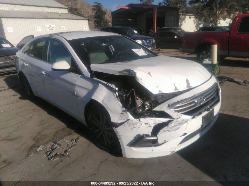 2016 HYUNDAI SONATA 2.4L SE - 5NPE24AF1GH382479