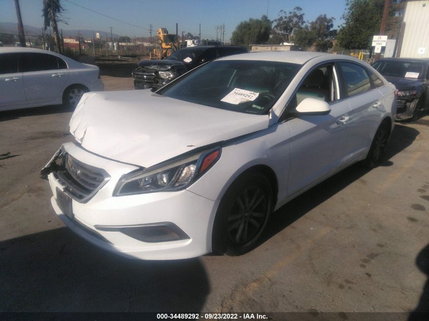 2016 HYUNDAI SONATA 2.4L SE - 5NPE24AF1GH382479