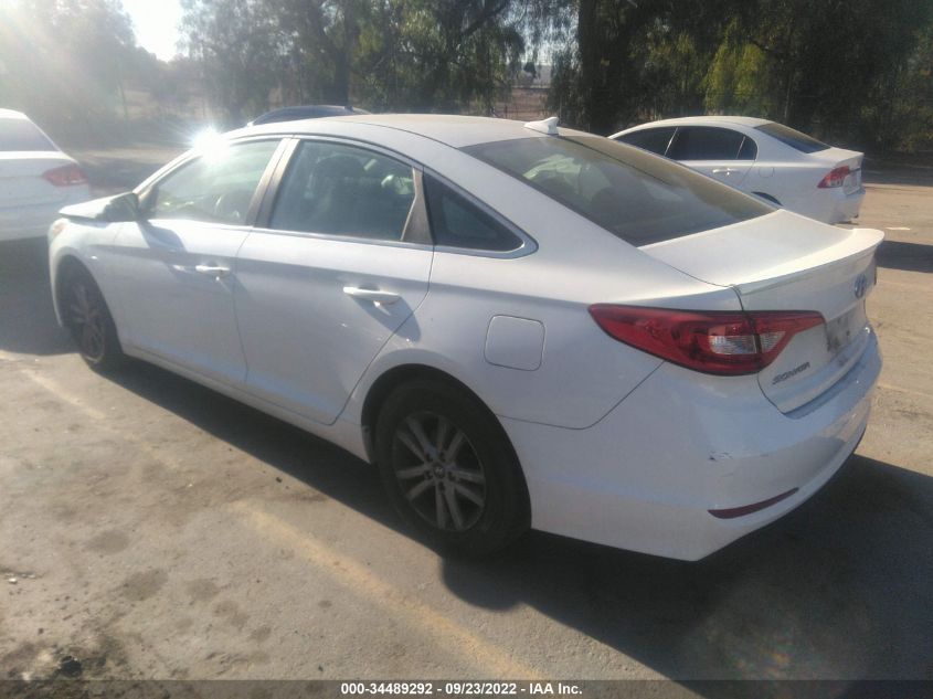 2016 HYUNDAI SONATA 2.4L SE - 5NPE24AF1GH382479