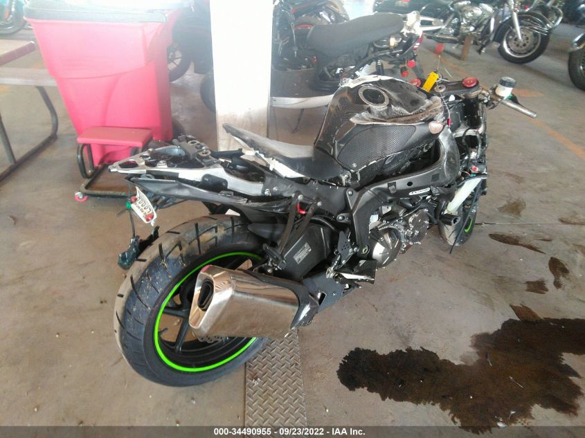 2016 KAWASAKI ZX636 E JKBZXJE10GA022052