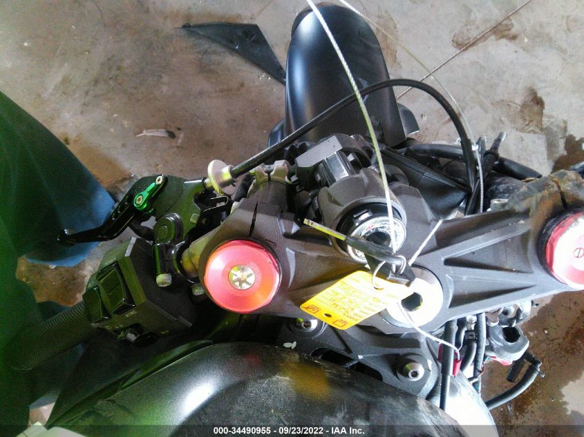 2016 KAWASAKI ZX636 E JKBZXJE10GA022052