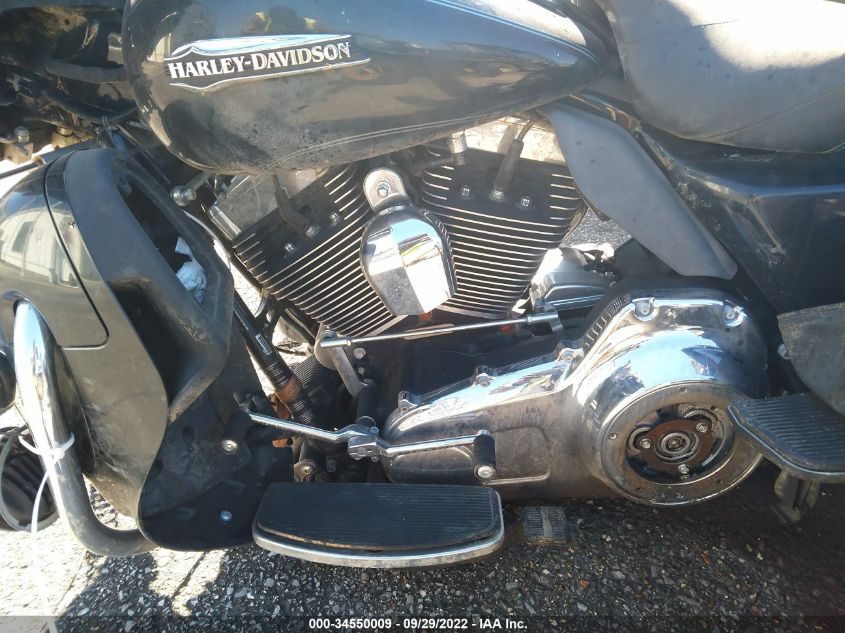 2014 HARLEY-DAVIDSON FLHTCUTG TRI GLIDE ULTRA 1HD1MAL1XEB858573