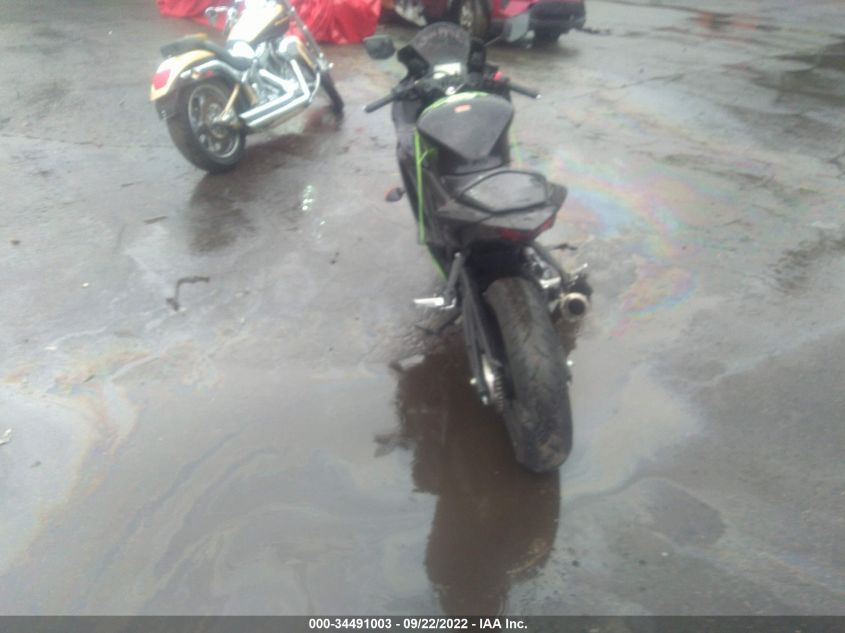 2020 YAMAHA YZFR3 A MH3RH18Y9LK004896