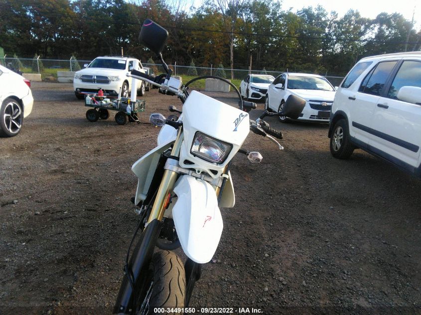 2022 SUZUKI DR-Z400 SM JS1SK44A9N7102323