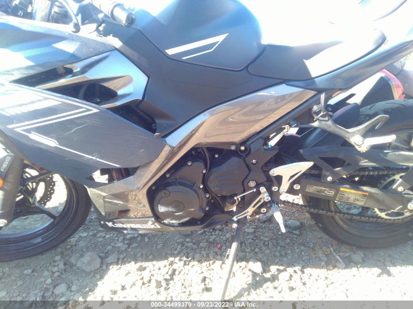 2022 KAWASAKI EX400 JKAEXKG17NDAH6187