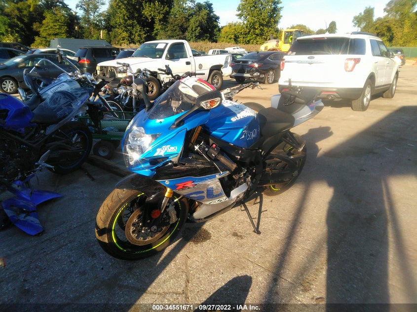 VIN JS1GR7MA9N7100560 2022 SUZUKI GSX-R750