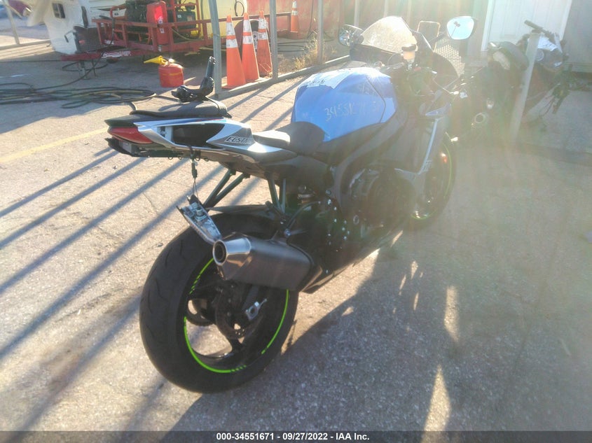 VIN JS1GR7MA9N7100560 2022 SUZUKI GSX-R750