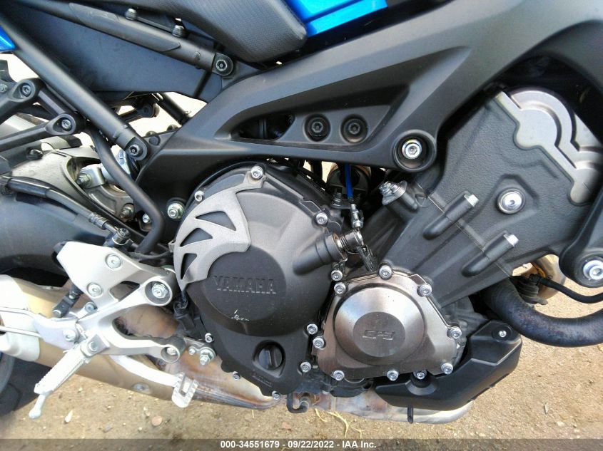 2016 YAMAHA FZ09 C JYARN33Y3GA003065