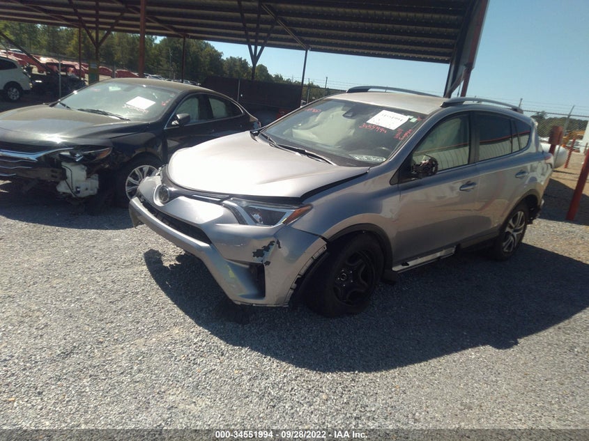 VIN JTMZFREVXJJ191811 2018 TOYOTA RAV4 LE