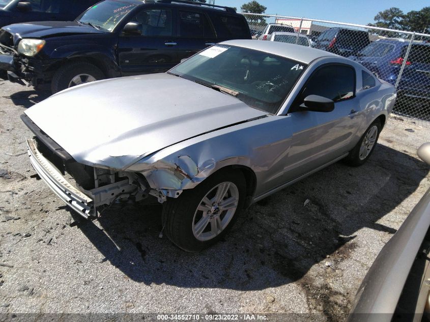 2014 FORD MUSTANG V6 1ZVBP8AM1E5251038