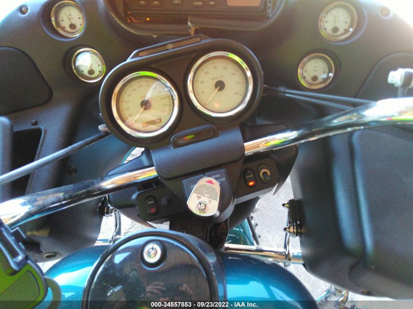 2004 HARLEY-DAVIDSON FLTRI 1HD1FSW124Y621017