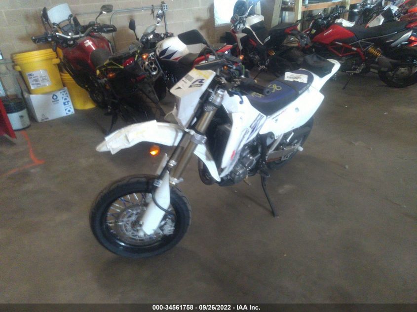 2020 SUZUKI DR-Z400 SM JS1SK44A2L7102578