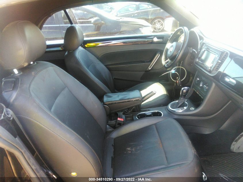 2013 VOLKSWAGEN BEETLE CONVERTIBLE 2.5L W/TECH 3VW5P7AT0DM811266