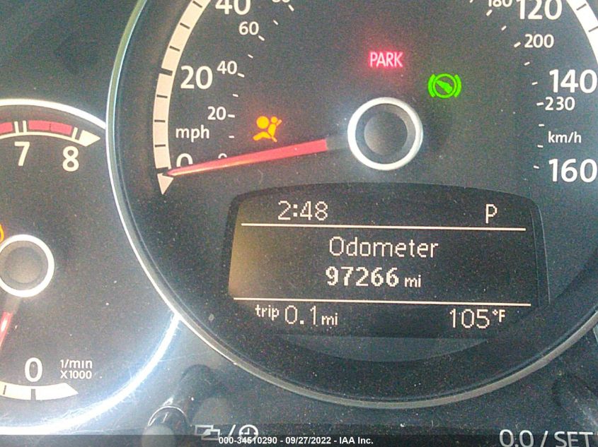 2013 VOLKSWAGEN BEETLE CONVERTIBLE 2.5L W/TECH 3VW5P7AT0DM811266