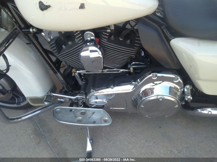 2013 HARLEY-DAVIDSON FLHTP POLICE ELECTRA GLIDE 1HD1FMM19DB682382