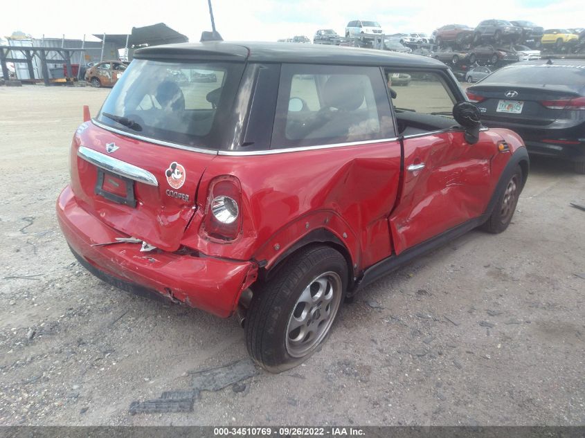 2013 MINI COOPER HARDTOP WMWSU3C5XDT677676