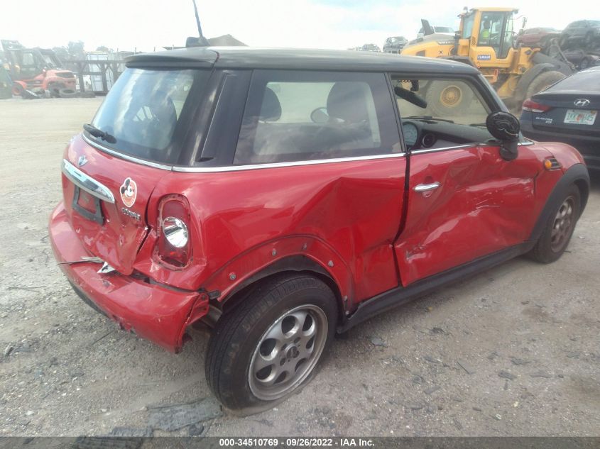 2013 MINI COOPER HARDTOP WMWSU3C5XDT677676