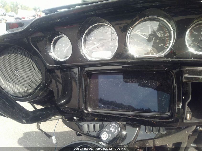 2019 HARLEY-DAVIDSON FLHXS 1HD1KRP19KB622569