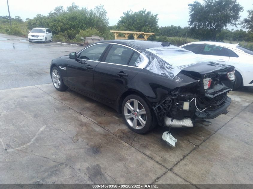 2017 JAGUAR XE 25T PRESTIGE SAJAE4BG8HA962156