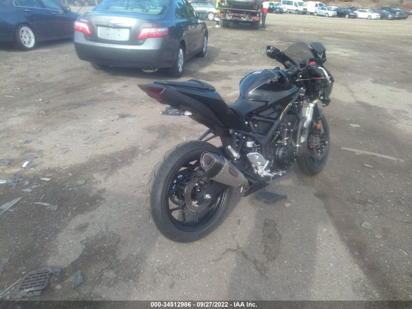 2021 YAMAHA YZFR3 A MH3RH18Y9MK008142