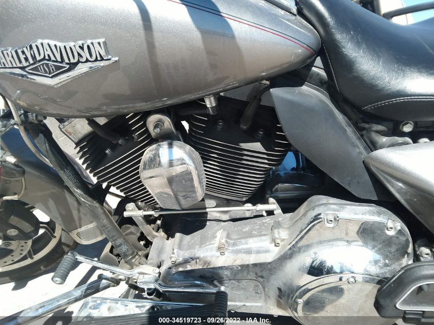 2016 HARLEY-DAVIDSON FLHR ROAD KING 1HD1FBM19GB677191
