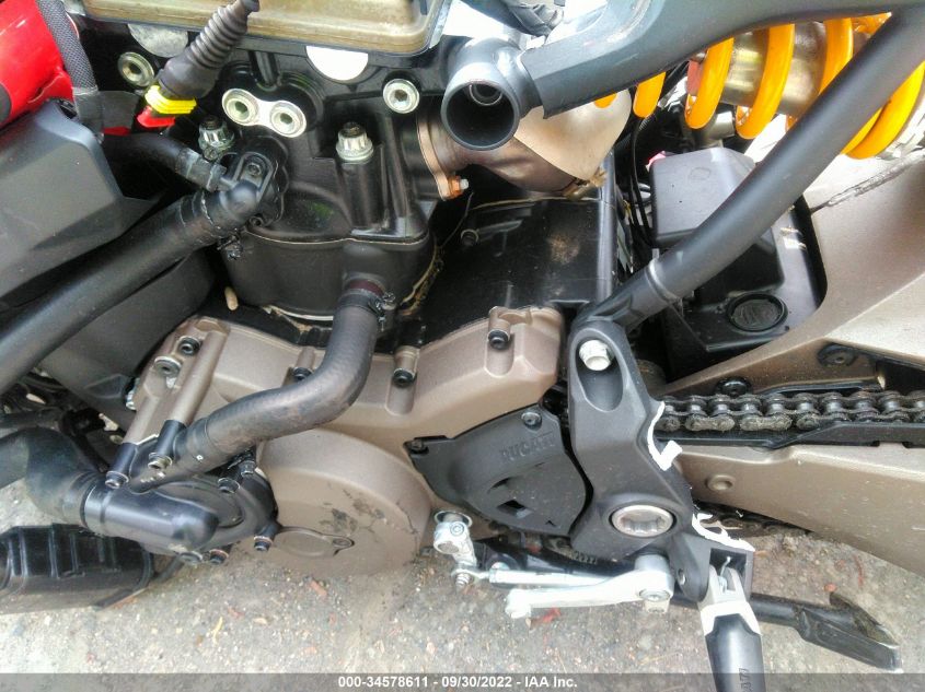 2017 DUCATI MONSTER 821 ZDM1RBTS0HB024290