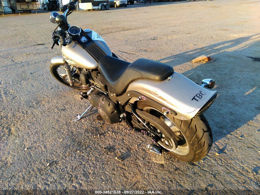 2007 HARLEY-DAVIDSON FXSTB 1HD1JA5137Y050667