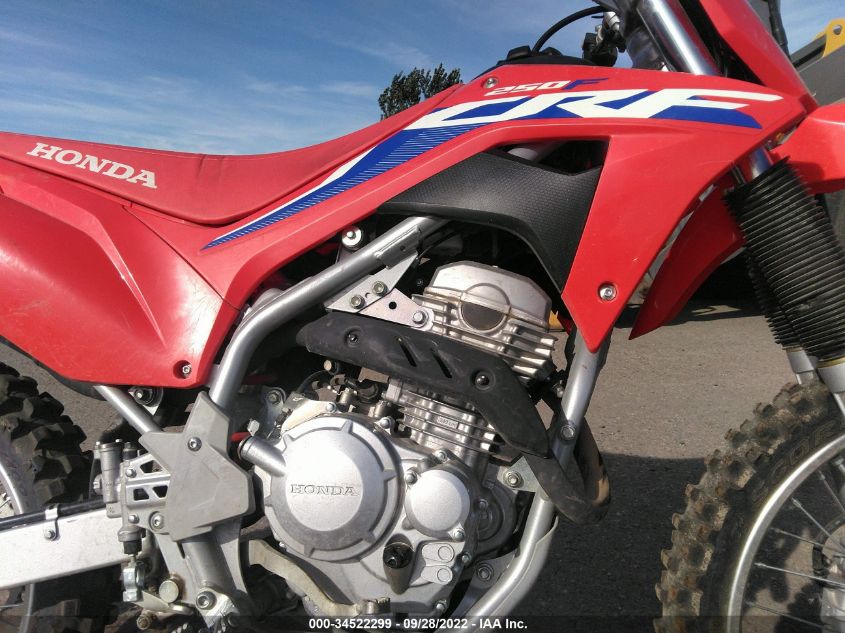 2022 HONDA CRF250 F 9C2ME1344NR401295