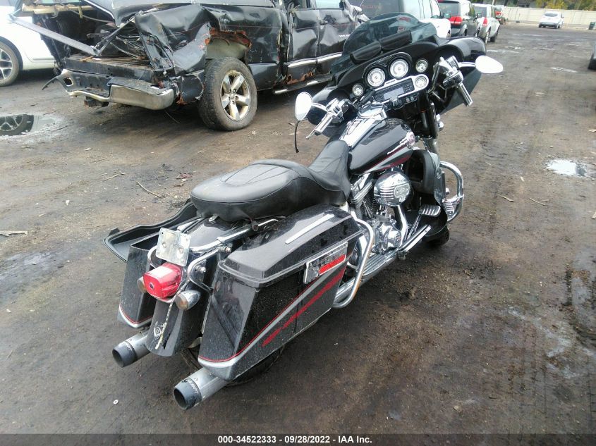 2006 HARLEY-DAVIDSON FLHTCUSE 1HD1PRE106Y954715