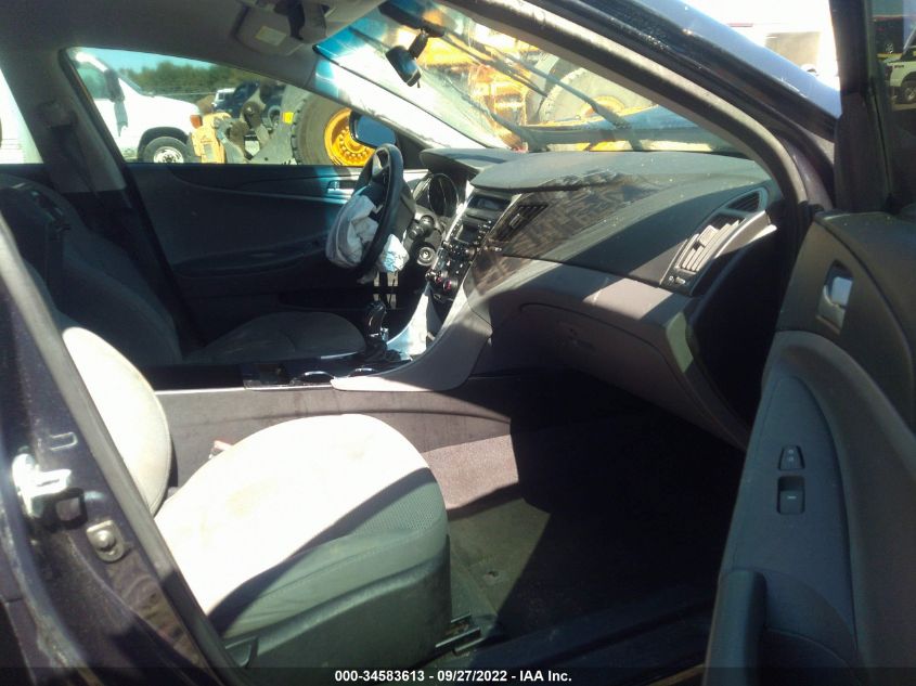 2014 HYUNDAI SONATA GLS 5NPEB4AC9EH852227