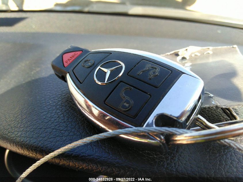 2013 MERCEDES-BENZ C-CLASS C 300 WDDGF8AB7DR253478