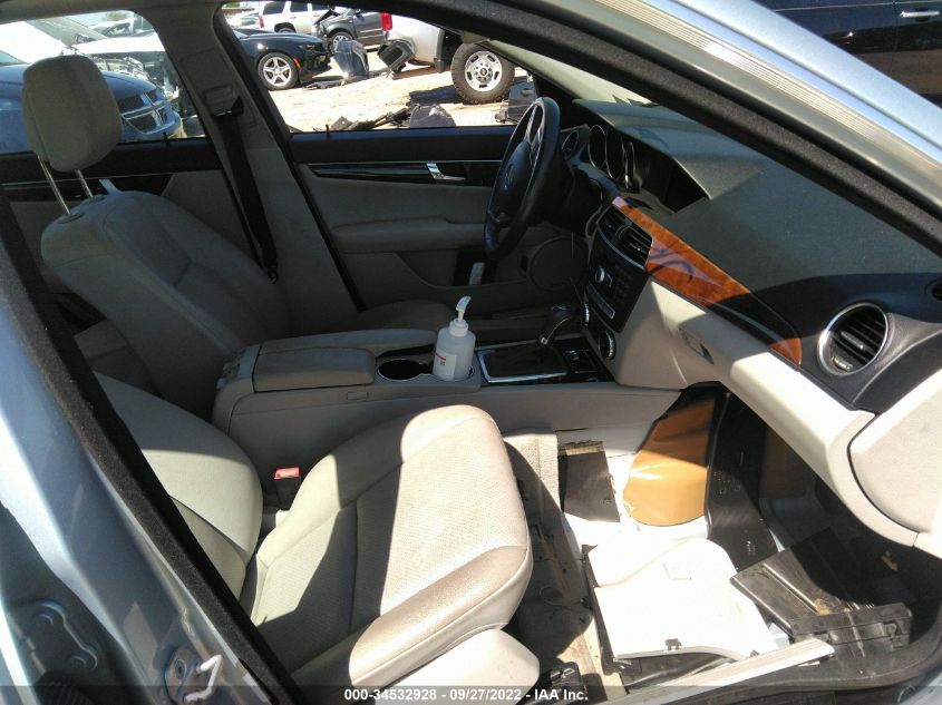 2013 MERCEDES-BENZ C-CLASS C 300 WDDGF8AB7DR253478