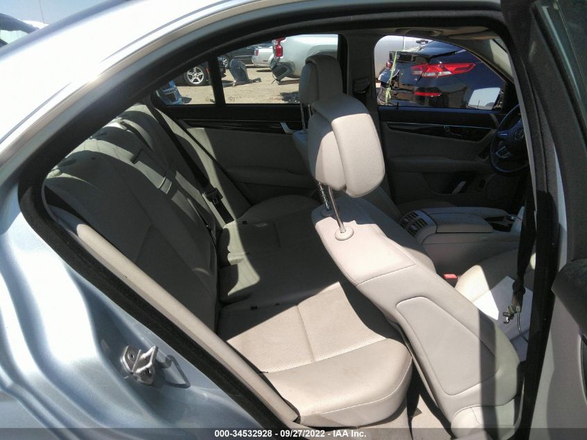 2013 MERCEDES-BENZ C-CLASS C 300 WDDGF8AB7DR253478
