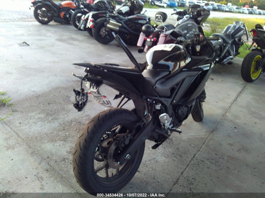 VIN MH3RH18YXNK008622 2022 YAMAHA YZFR3 A