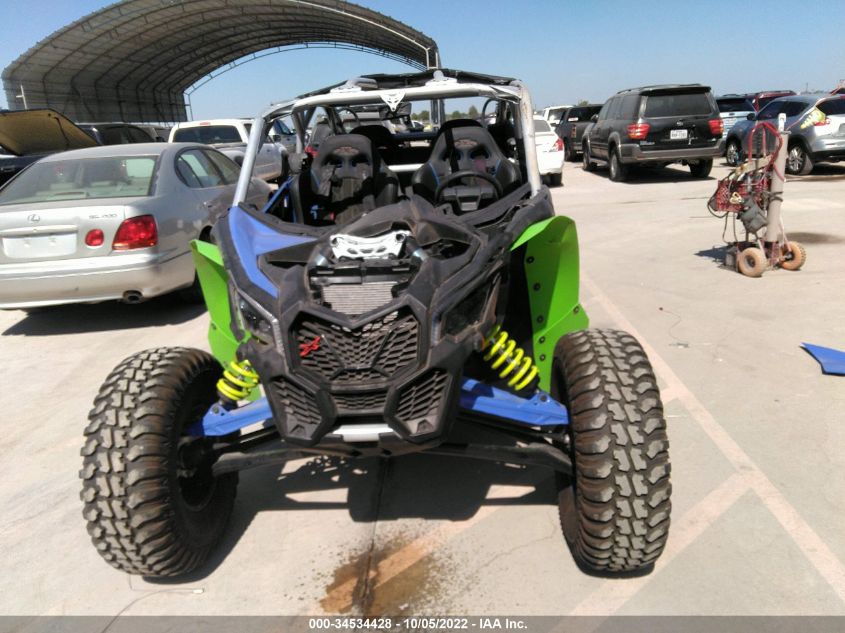2020 CAN-AM MAVERICK X3 MAX X RS TURBO RR 3JBVNAV44LK000110