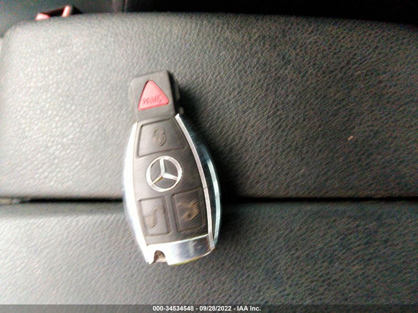2013 MERCEDES-BENZ C 250 WDDGF4HB0DA870086