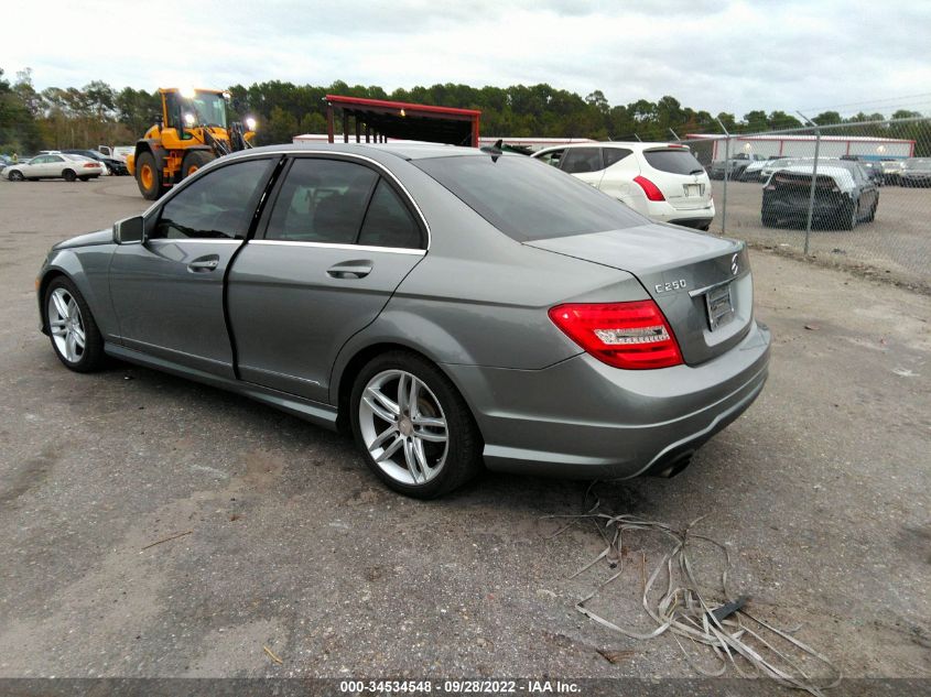 2013 MERCEDES-BENZ C 250 WDDGF4HB0DA870086