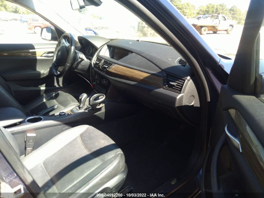 2013 BMW X1 XDRIVE28I WBAVL1C55DVR88053