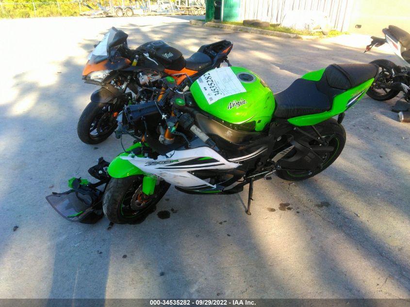 2015 KAWASAKI ZX636 E JKBZXJE14FA015880