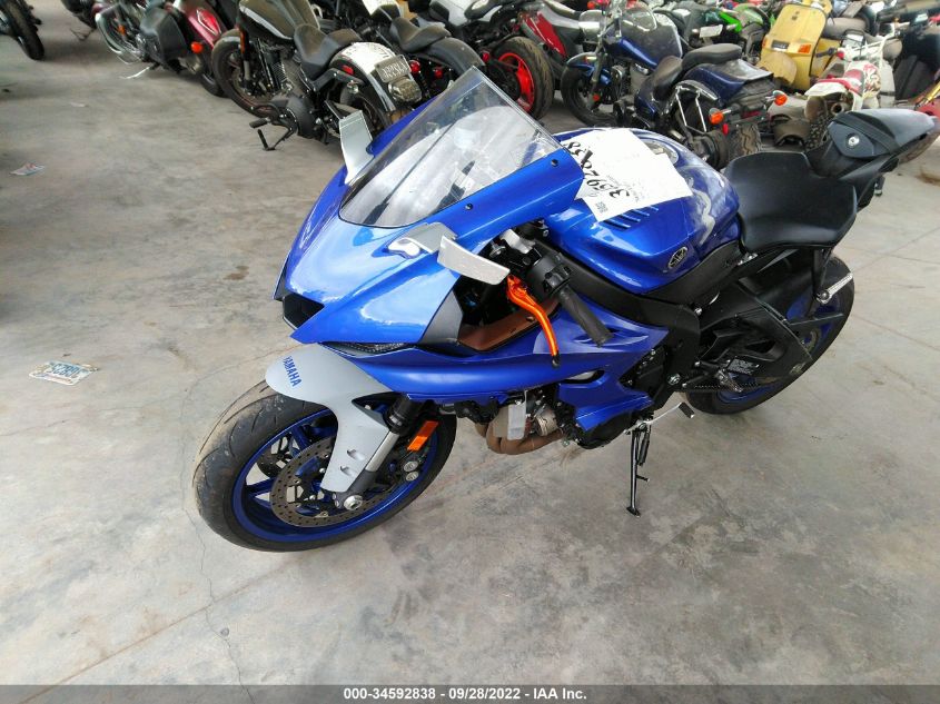 2020 YAMAHA YZFR6 C JYARJ28YXLA003153