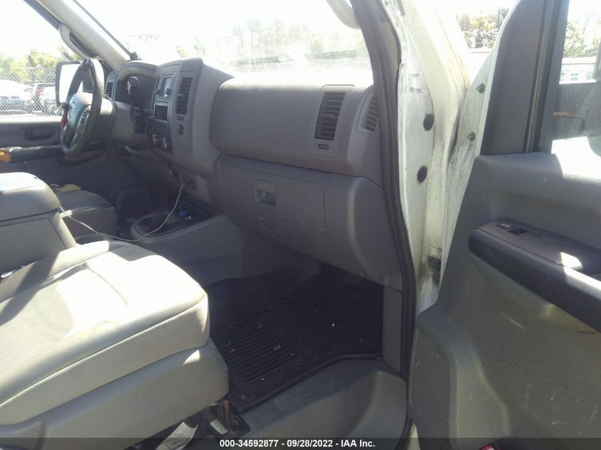 2013 NISSAN NV SV 1N6AF0LY8DN107016