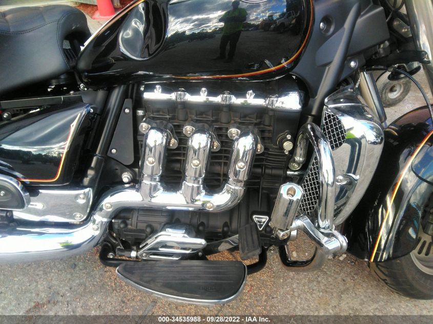 2015 TRIUMPH MOTORCYCLE ROCKET III TOURING ABS SMTC06LR5FJ684428
