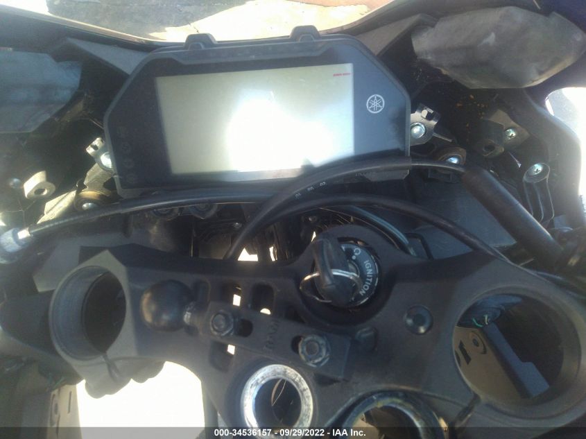 2020 YAMAHA YZFR3 A MH3RH18Y1LK004634