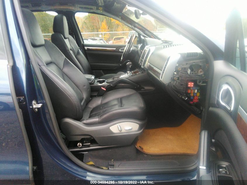2014 PORSCHE CAYENNE WP1AA2A25ELA90828