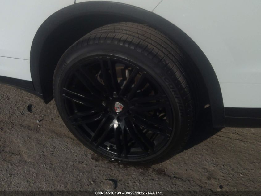 2016 PORSCHE CAYENNE WP1AA2A2XGKA09041