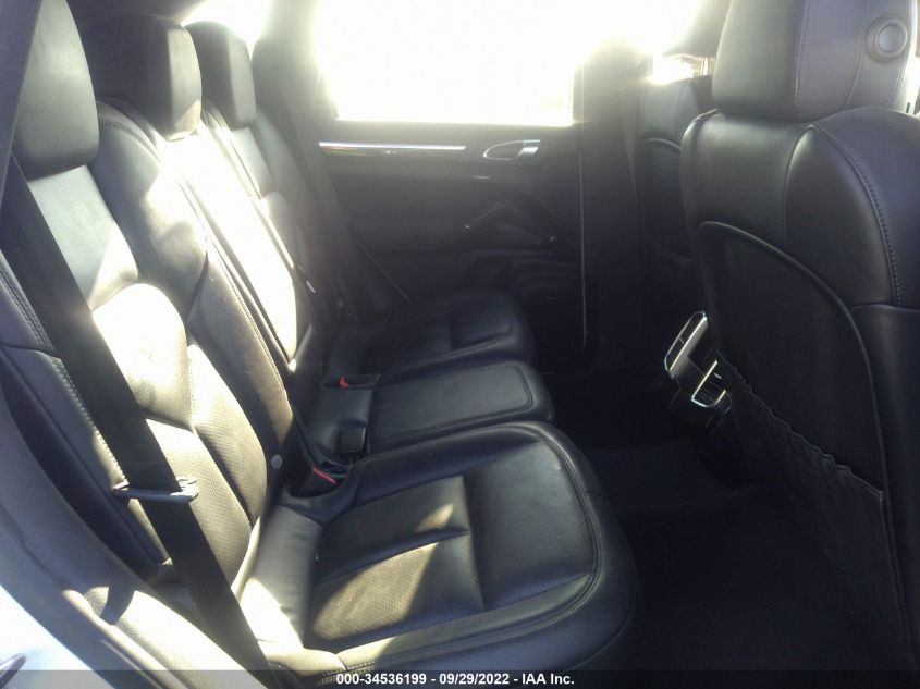 2016 PORSCHE CAYENNE WP1AA2A2XGKA09041