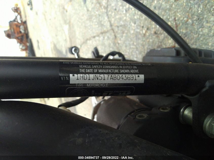 2010 HARLEY-DAVIDSON FLSTFB 1HD1JN517AB043691